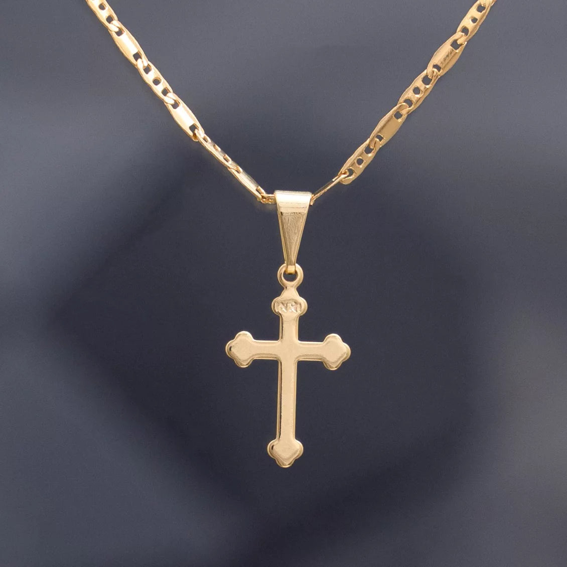 Dije Cruz Inri Delgada 1.5cms