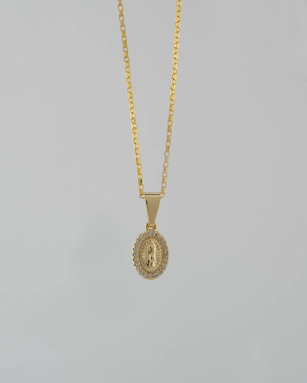 Dije Guadalupe Circonias 1.5 Cms