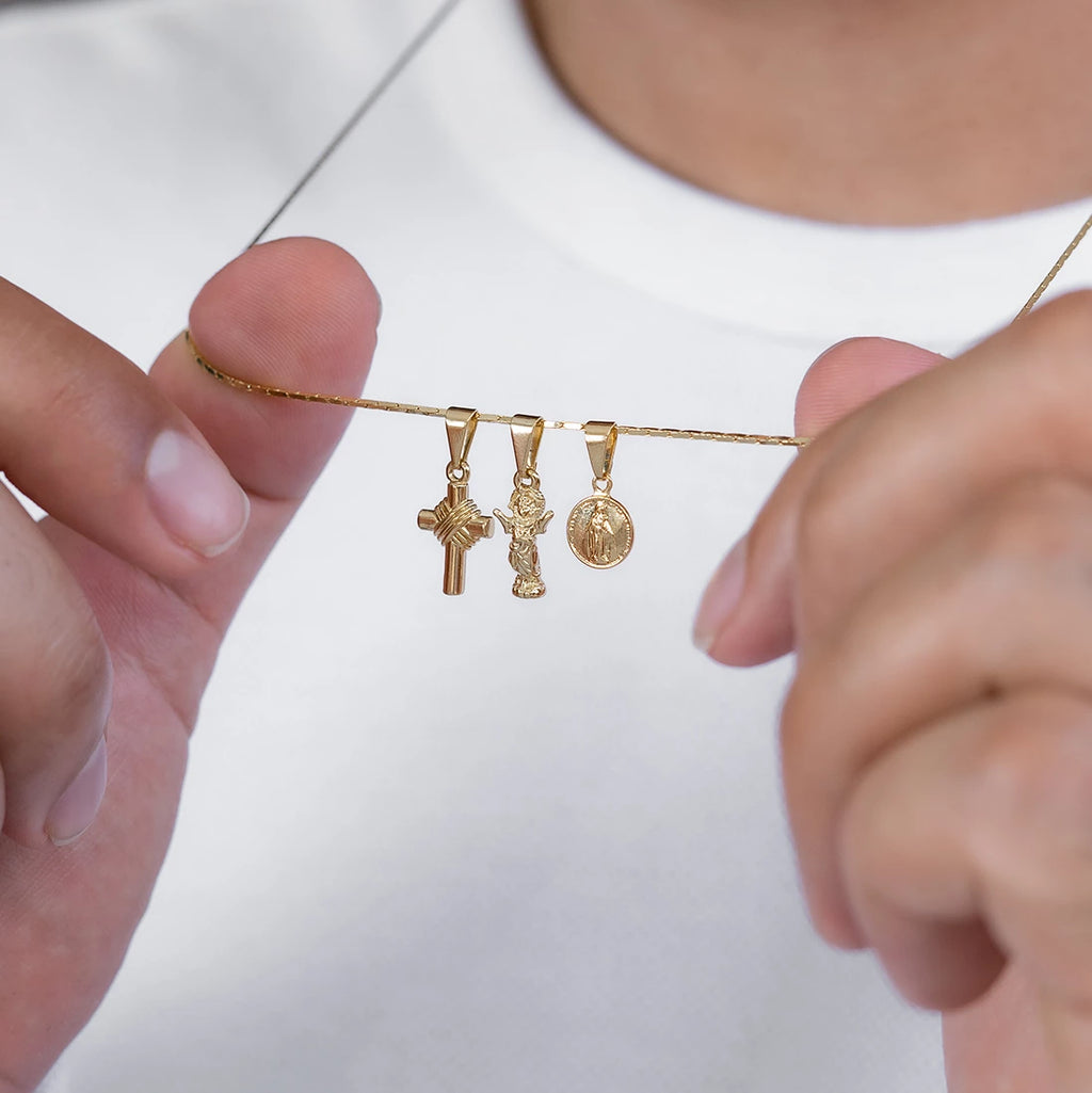 Dije Divino Niño Silueta