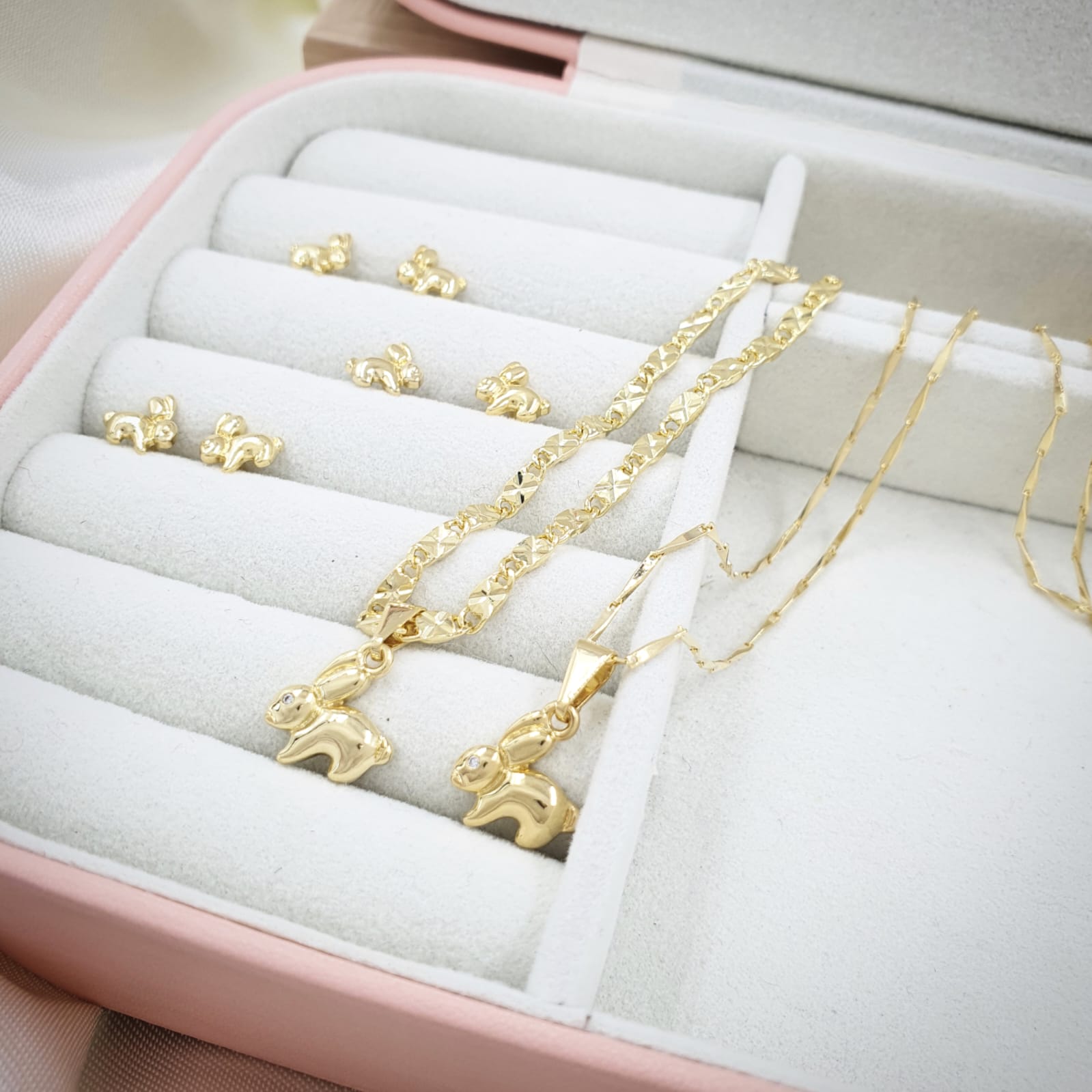 Arete Rabbit