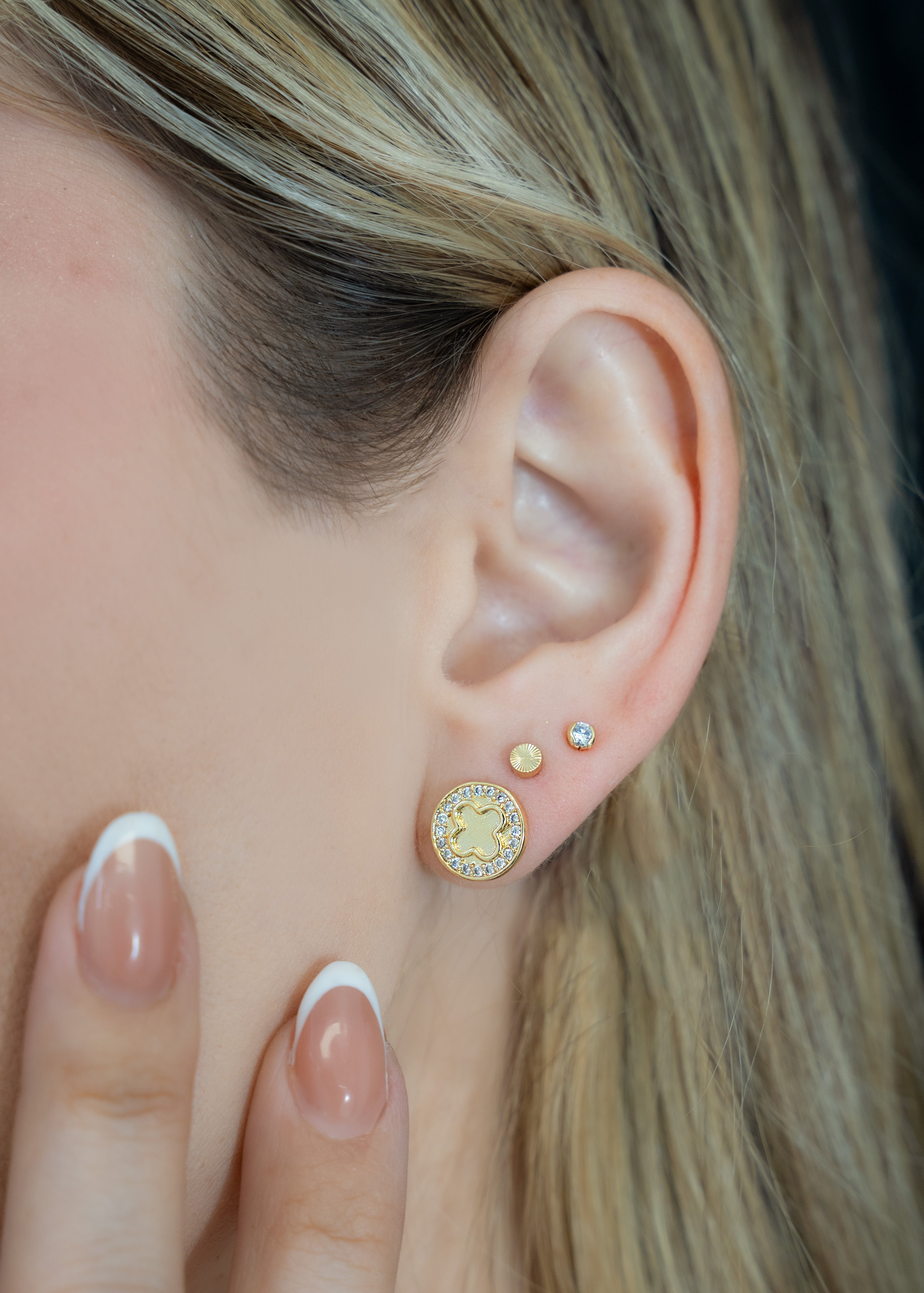 Arete Clover Redondo Circonias 1 Cm