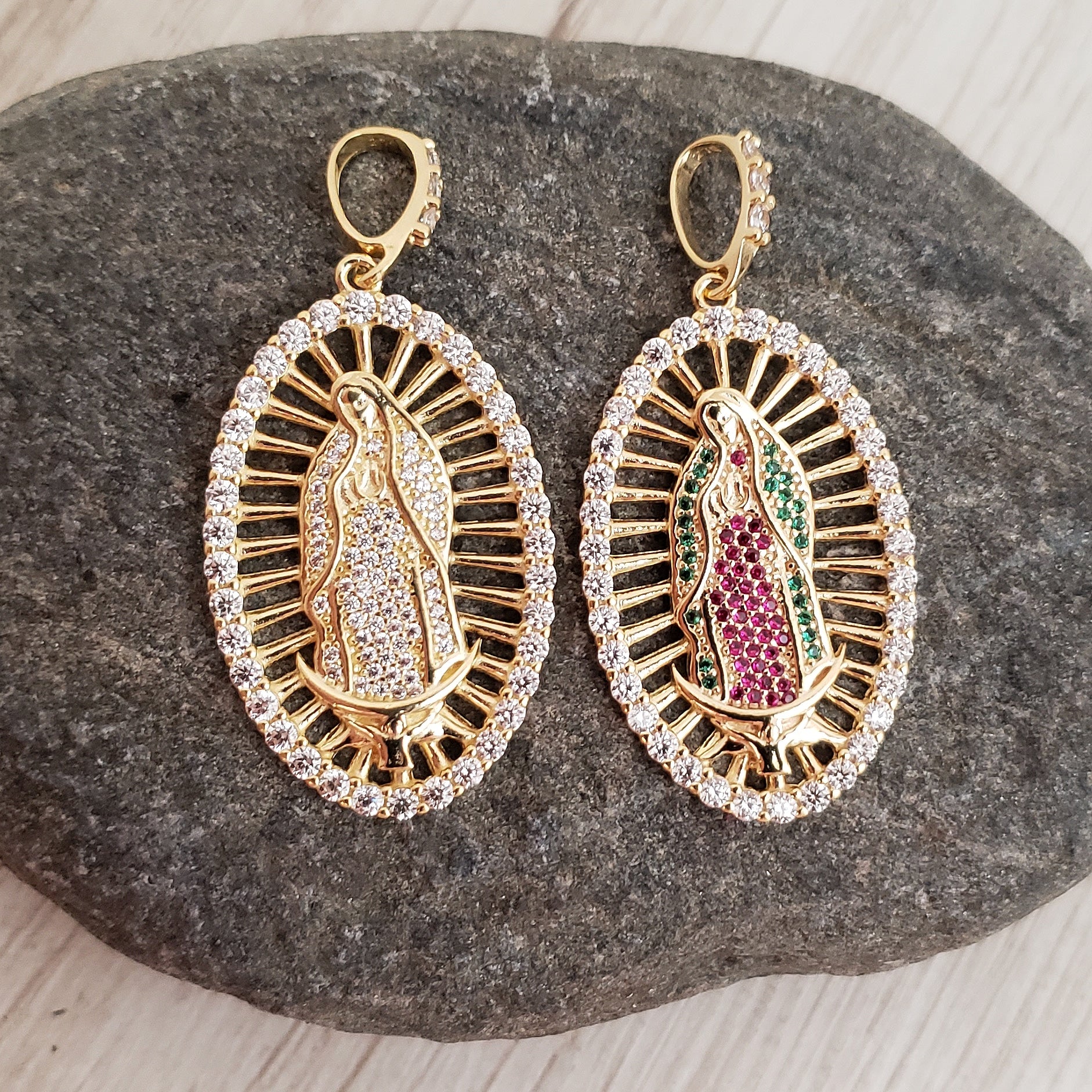 Dije Virgen Guadalupe Swarovski