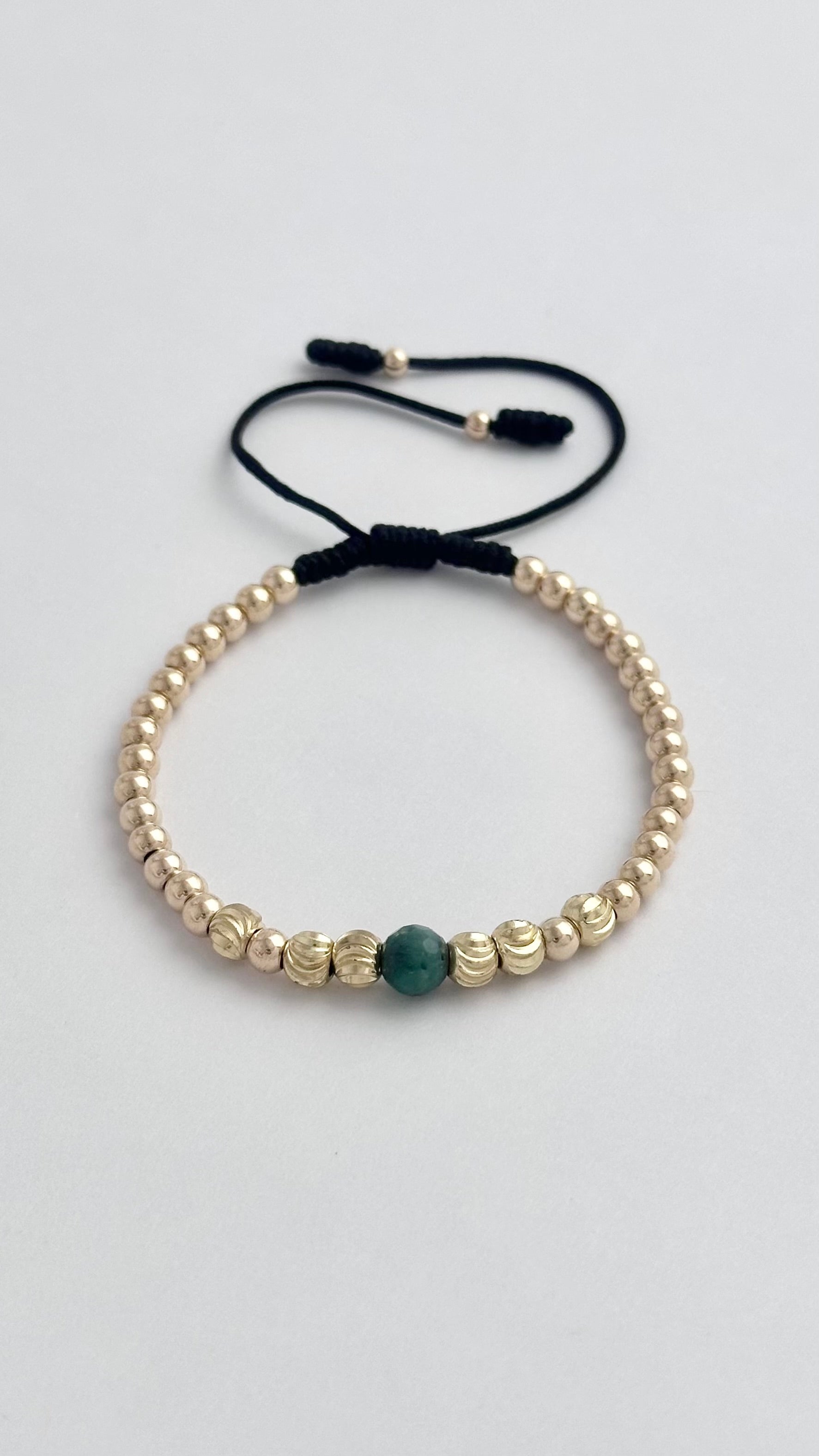 Pulsera con esmeralda