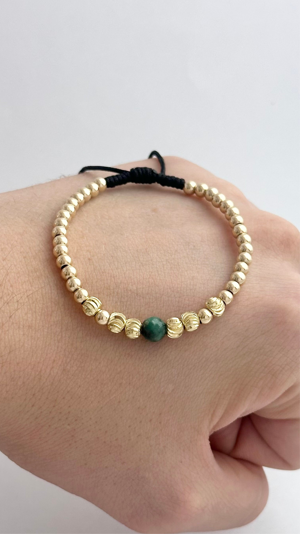 Pulsera con esmeralda