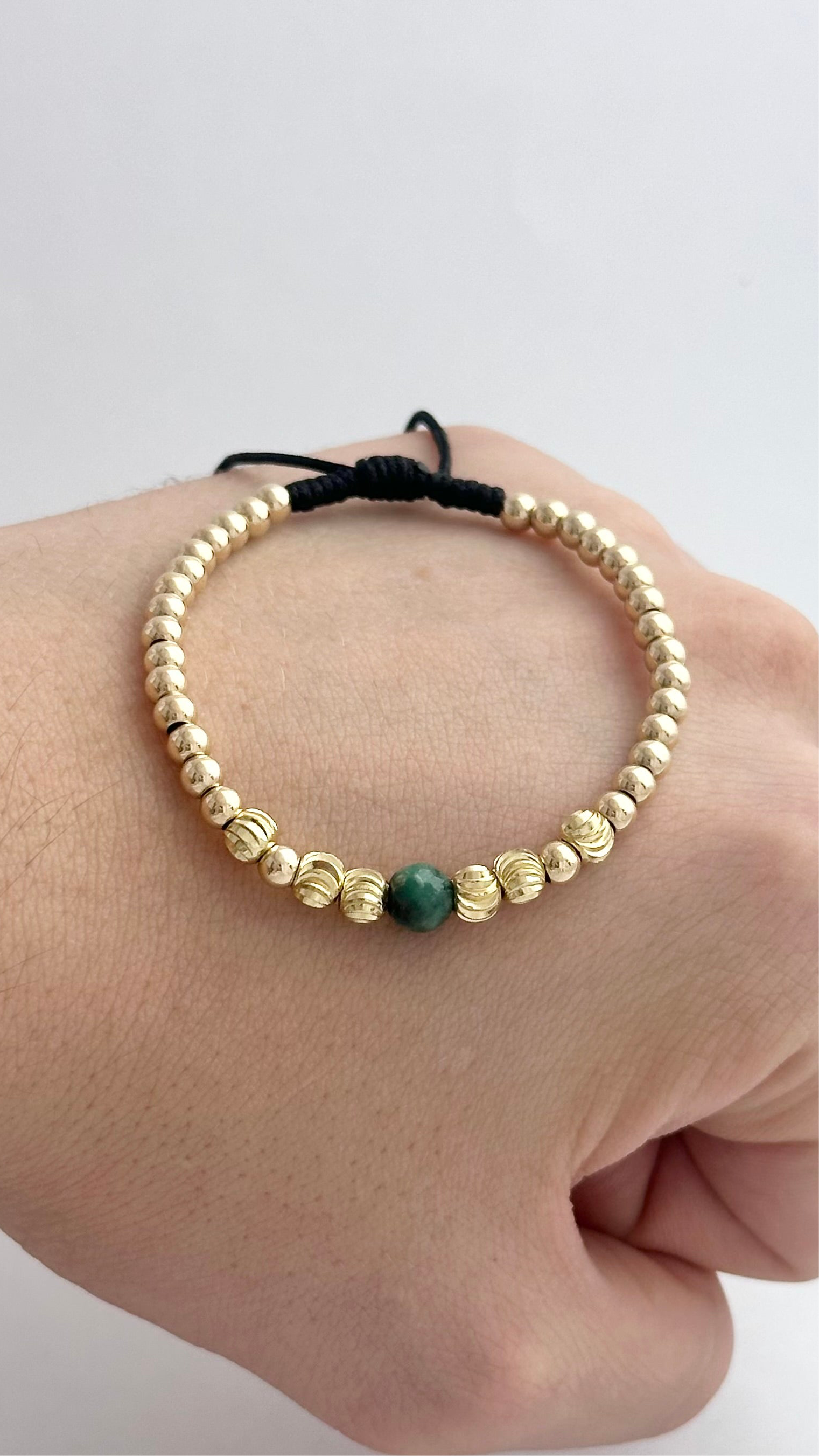 Pulsera con esmeralda