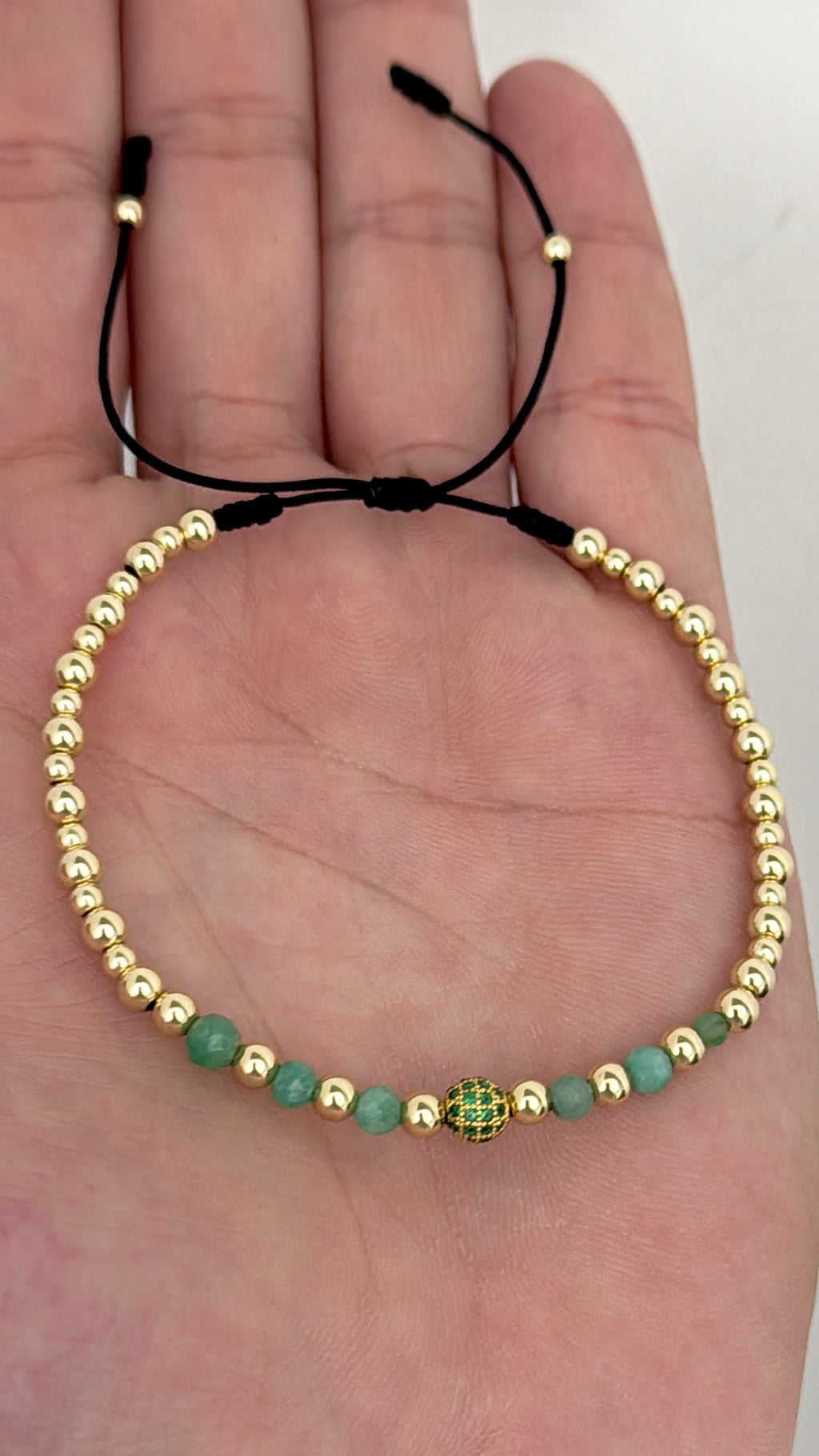 JOYA DE ESMERALDAS GENUINAS Y HERRAJE CON CRISTALES SWAROVSKI PULSERA