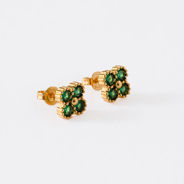 Arete Clover Motif