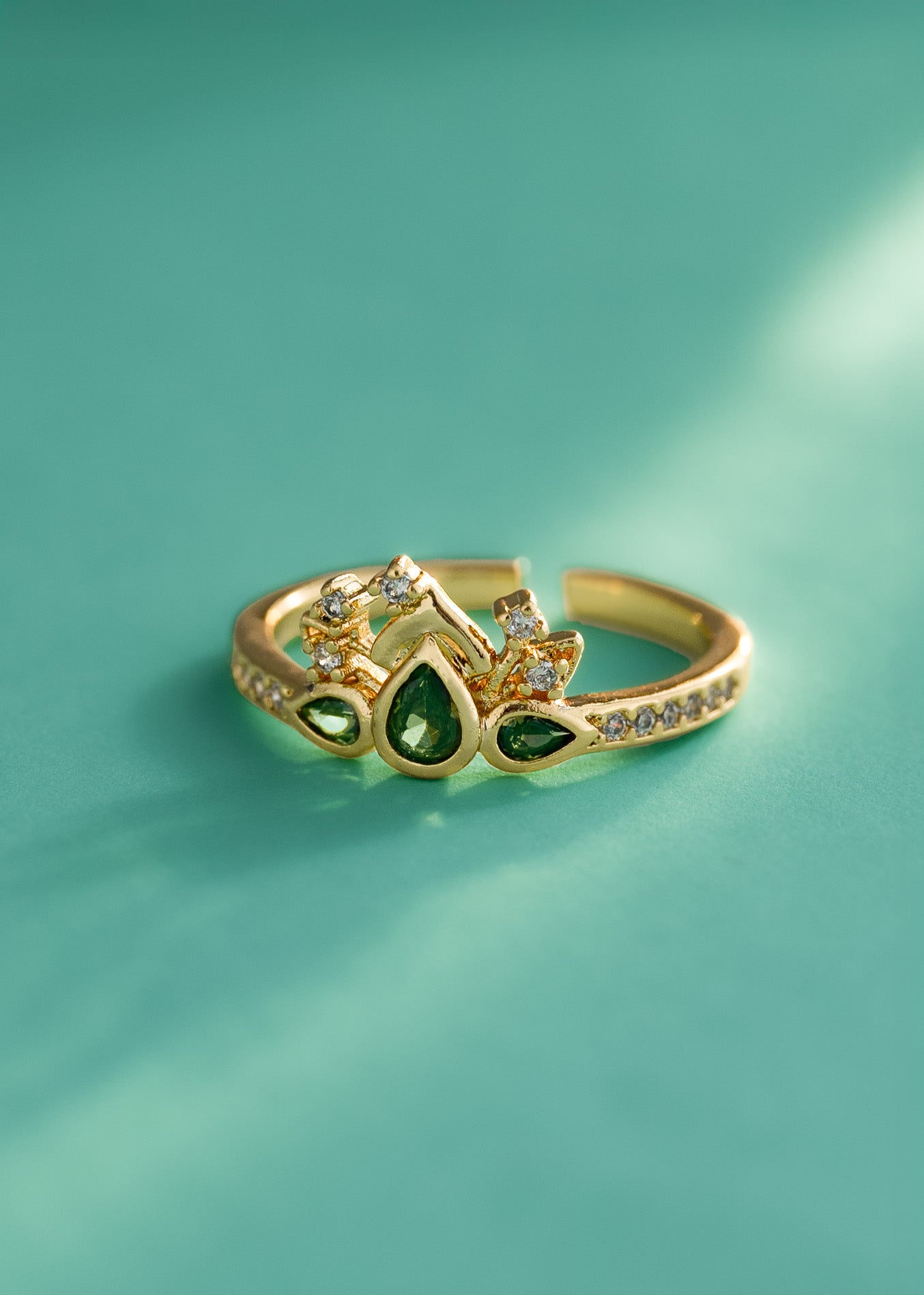Anillo Green Bloom Ajustable + Empaque